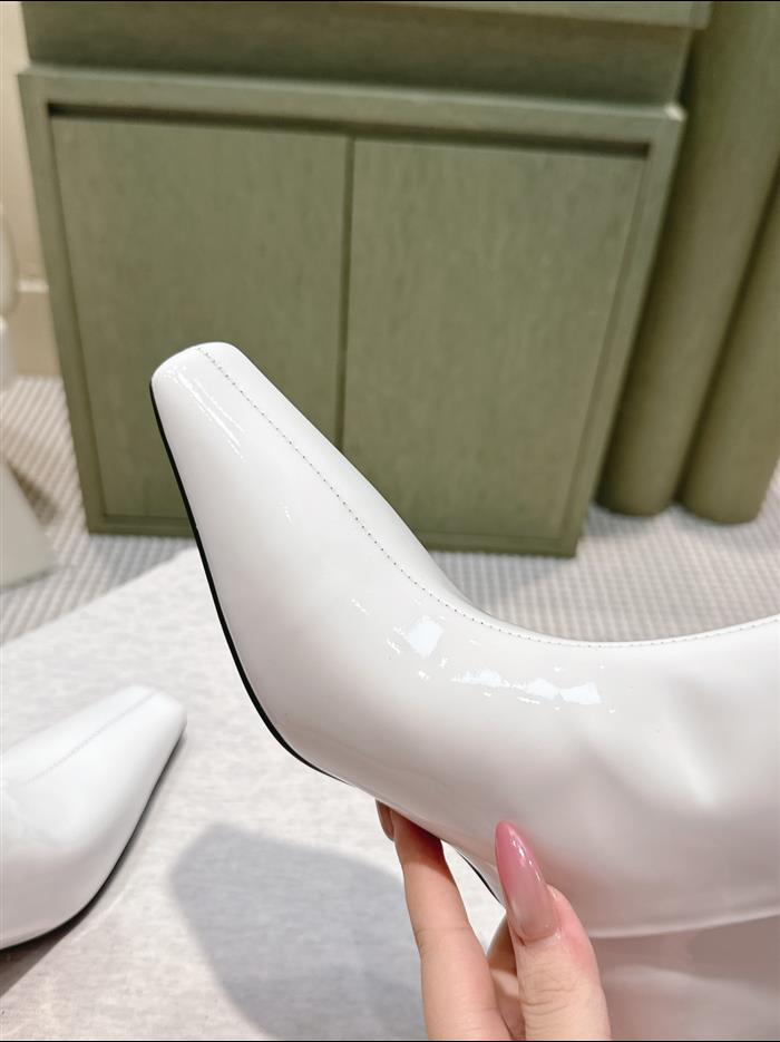 20251128174410117 360